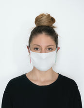 Load image into Gallery viewer, Virus & Bacterial Protection Antimicrobial - 5 FaceMasks Adult White (Ref VB10)